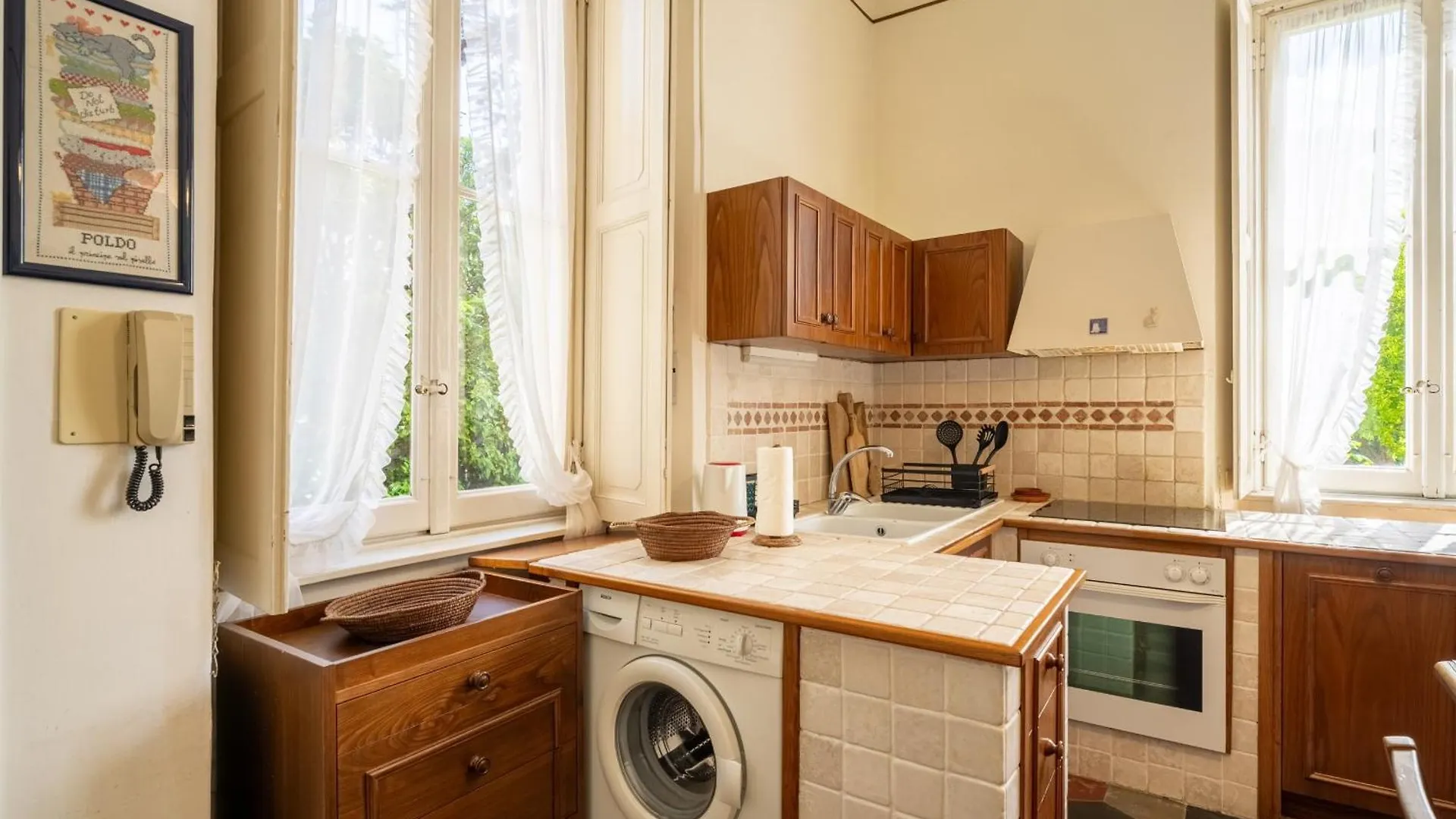 Emilia Gemstone Apartment By Wonderful Italy Bellagio